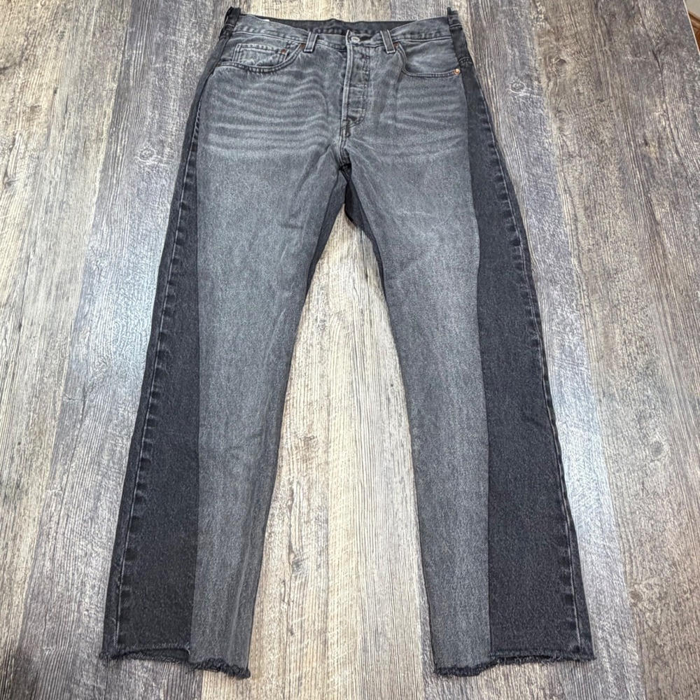 Levi's Two-Tone Gray & Black Straight Leg Jeans